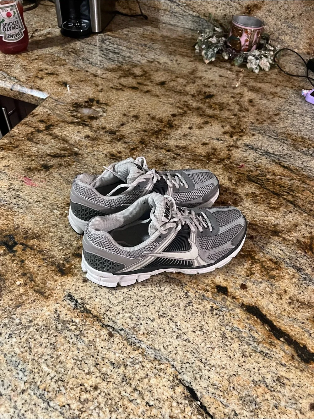 Nike Women's Gray and Black Running Sneakers